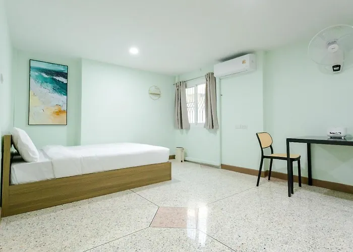 Rama Residency Sukhumvit Apartment